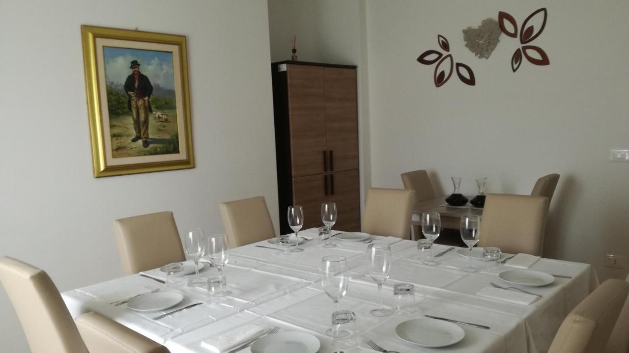 Agriturismo Macchia Dei Briganti - B&B Montefalcione Buitenkant foto