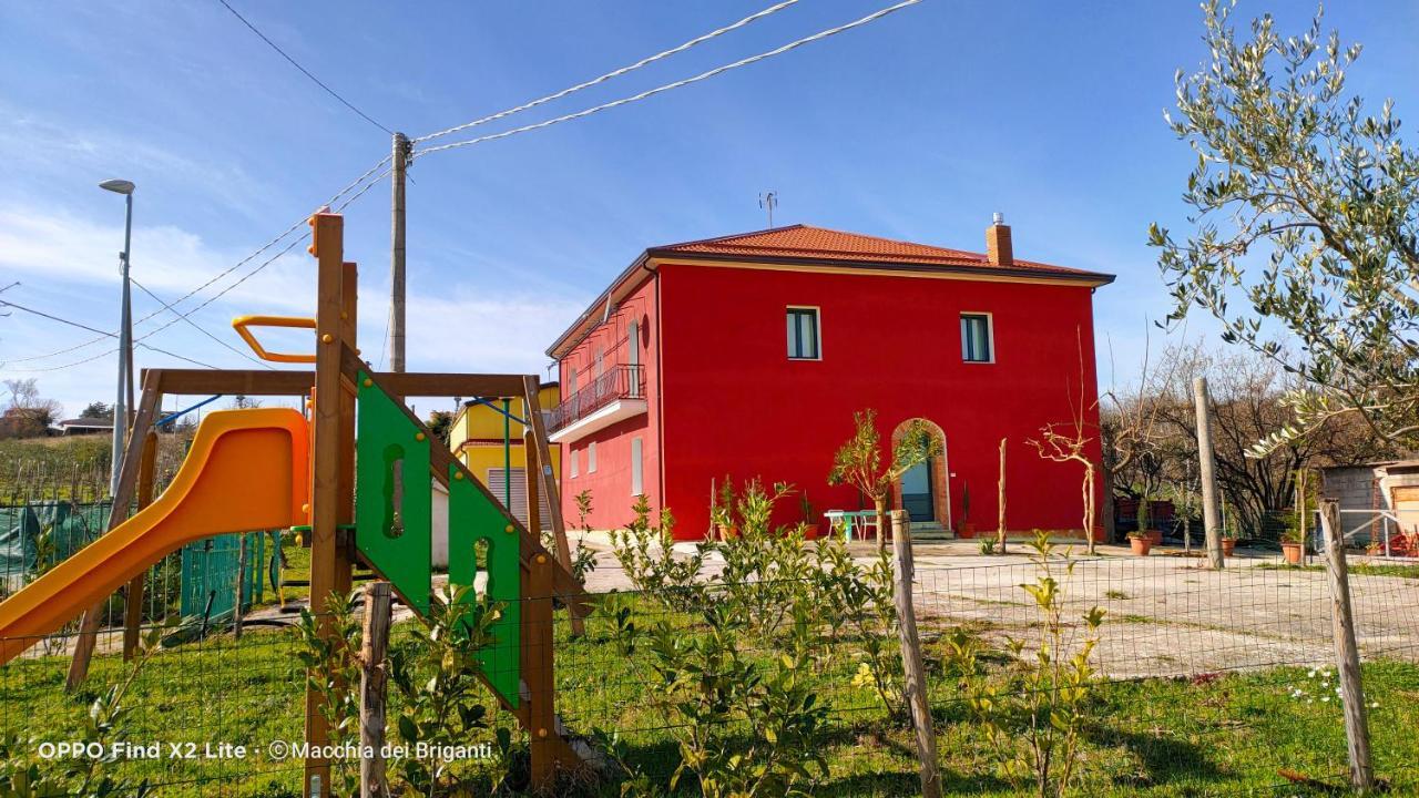 Agriturismo Macchia Dei Briganti - B&B Montefalcione Buitenkant foto